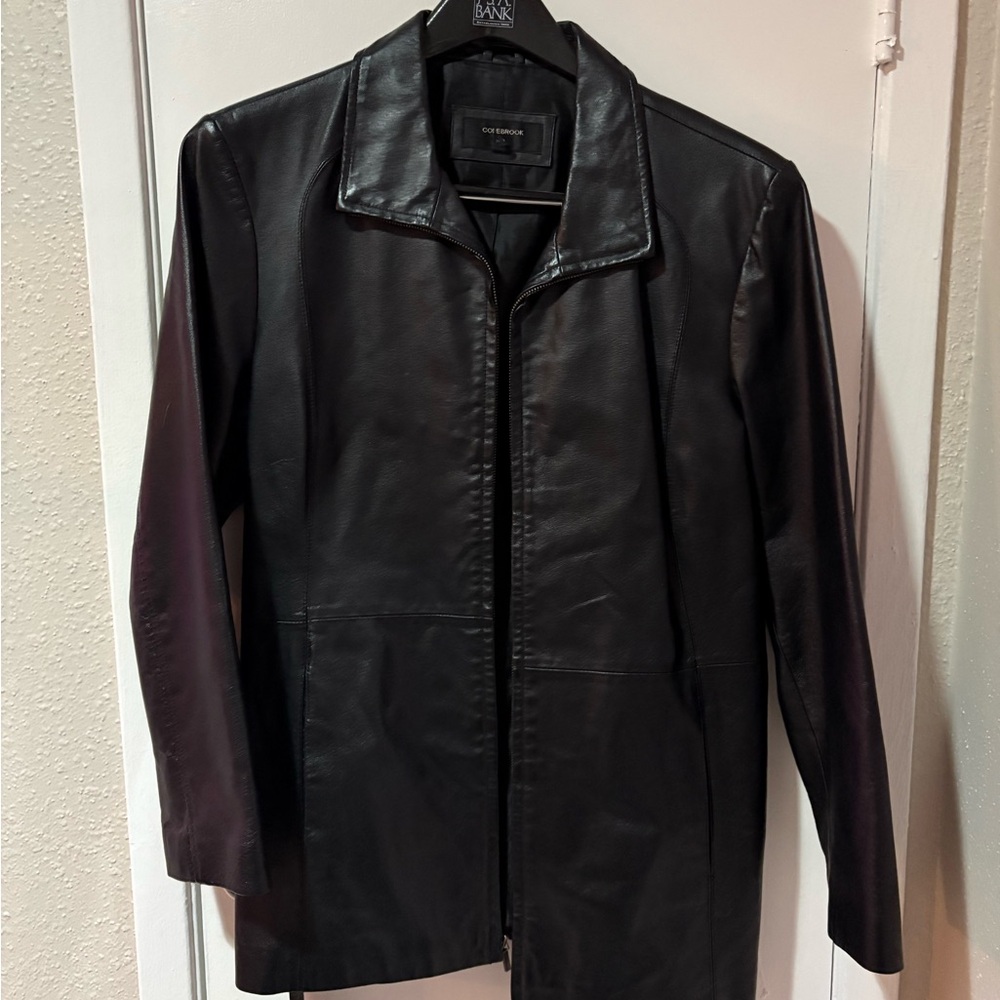 Elegant Black Leather Jacket